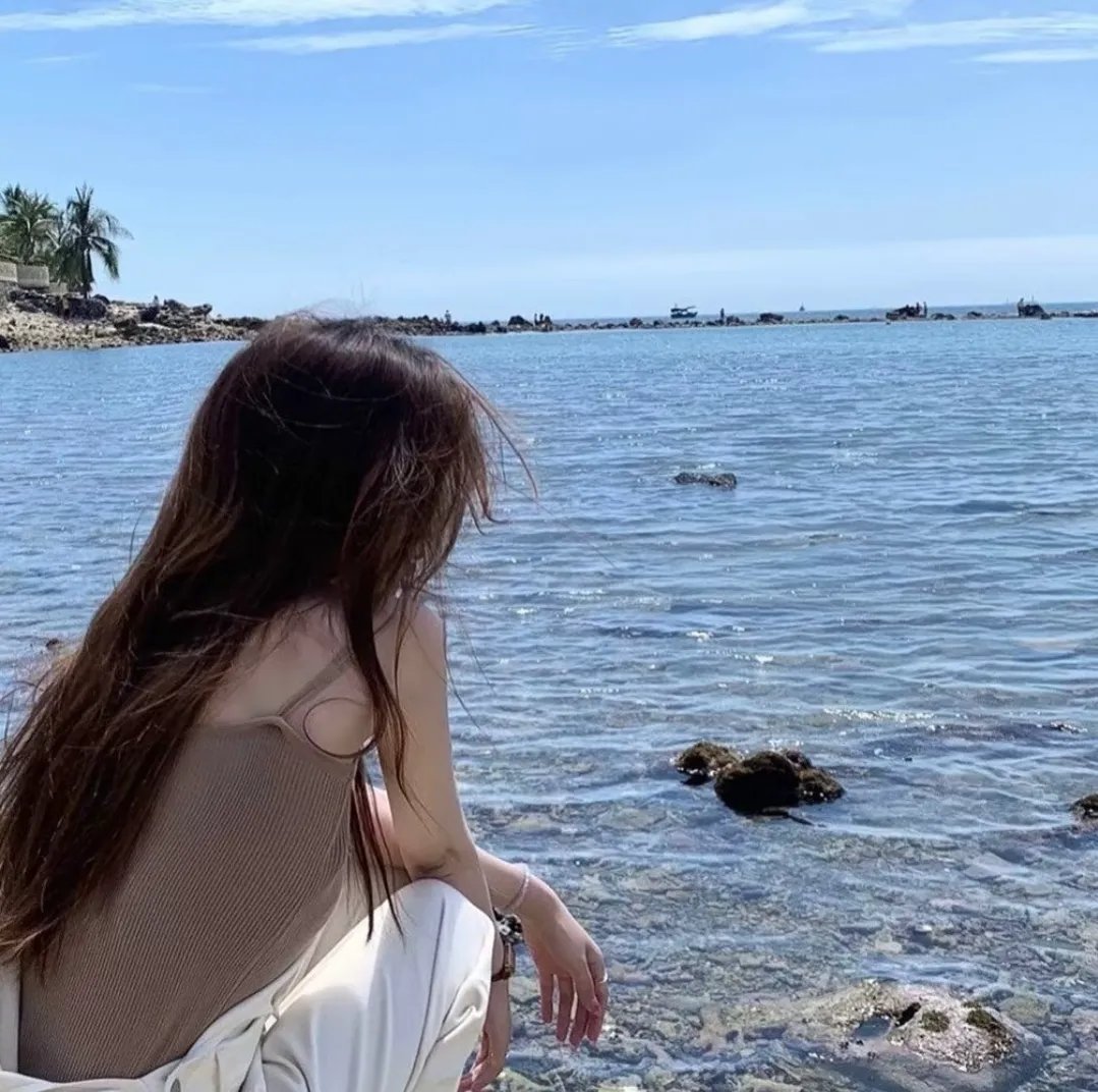 爱我一下·夏 在线观看